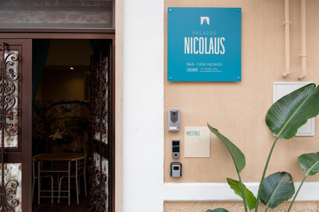 Palazzo Nicolaus Del Lungomare Bed & Breakfast Bari Eksteriør bilde