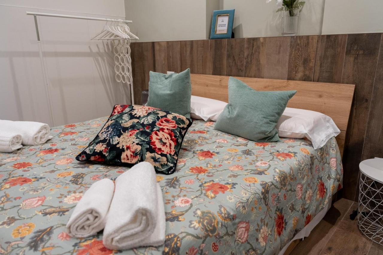 Palazzo Nicolaus Del Lungomare Bed & Breakfast Bari Eksteriør bilde