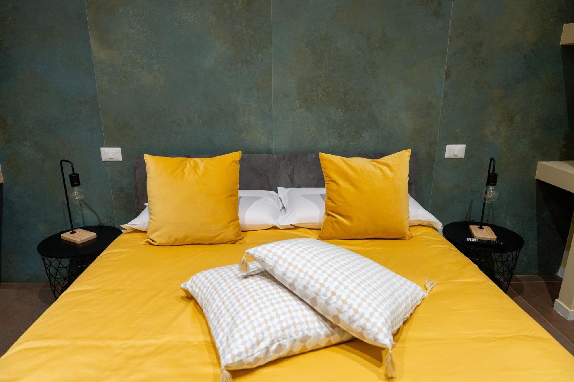 Palazzo Nicolaus Del Lungomare Bed & Breakfast Bari Eksteriør bilde